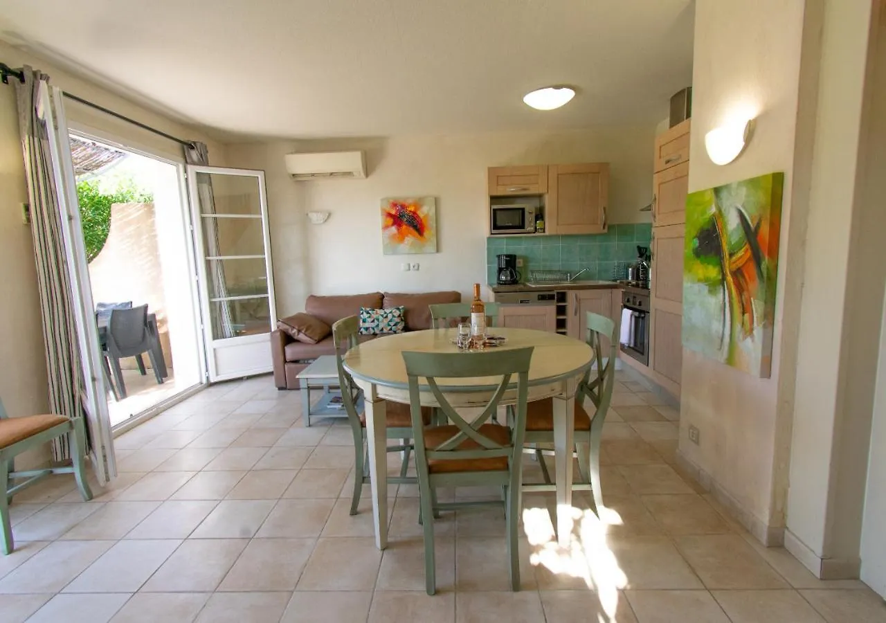 Charmante Maison Climatisee, 2Ch Callian  Holiday home